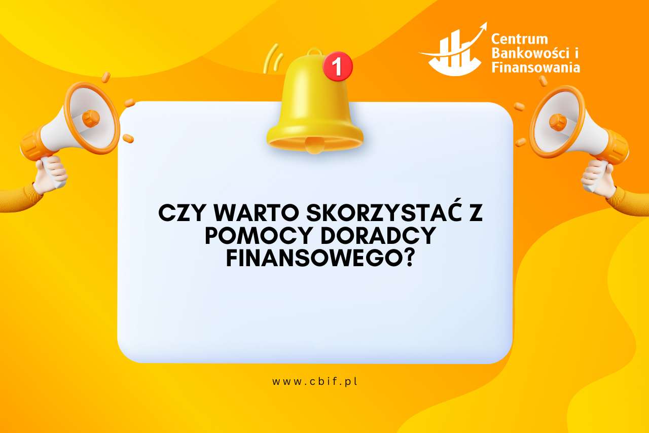Doradca finansowy CBIF analizuje oferty kredytowe klienta